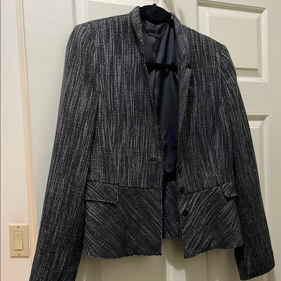 Elie Tahari Jackets & Blazers - Elie Tahari Gray Textured Women's Blazer (sz 12)
